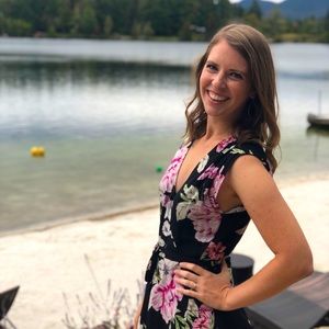 Meet your Posher, Dana